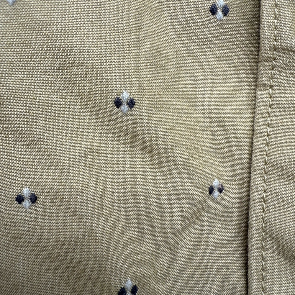 Volcom Kid’s Beige Patterned Button Down Shirt - Picture 3 of 4